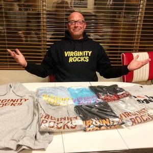 Meet your Posher, Aaron